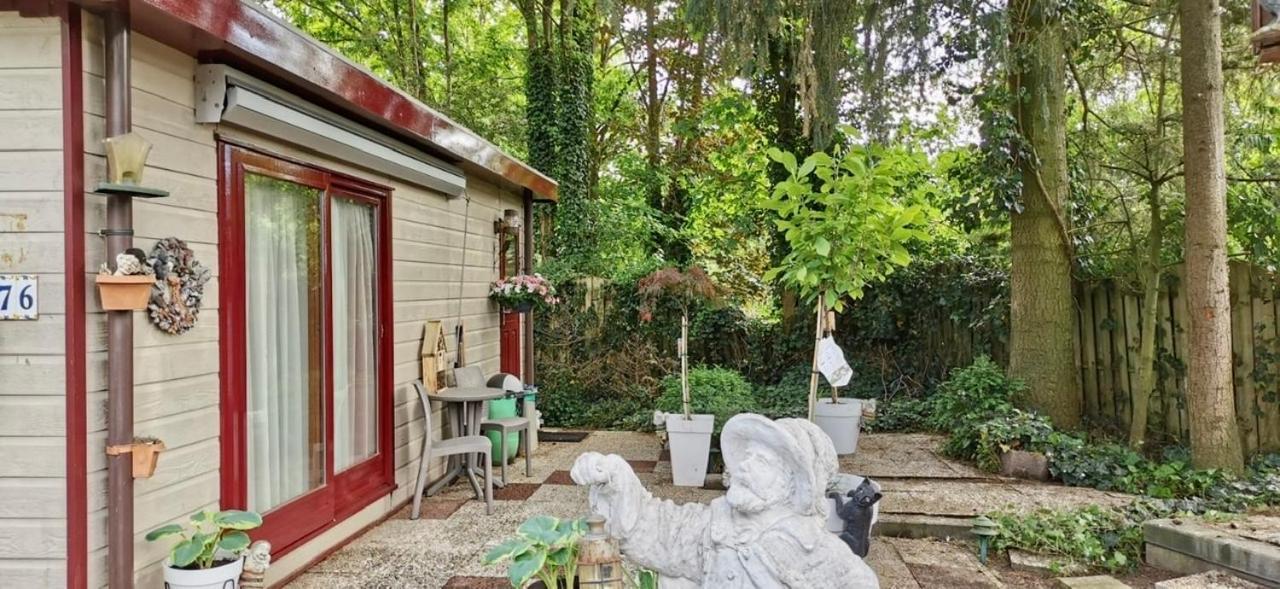 Retro Relax Resort Midden In Het Bos Op De Veluwe In พุทเทิน ภายนอก รูปภาพ
