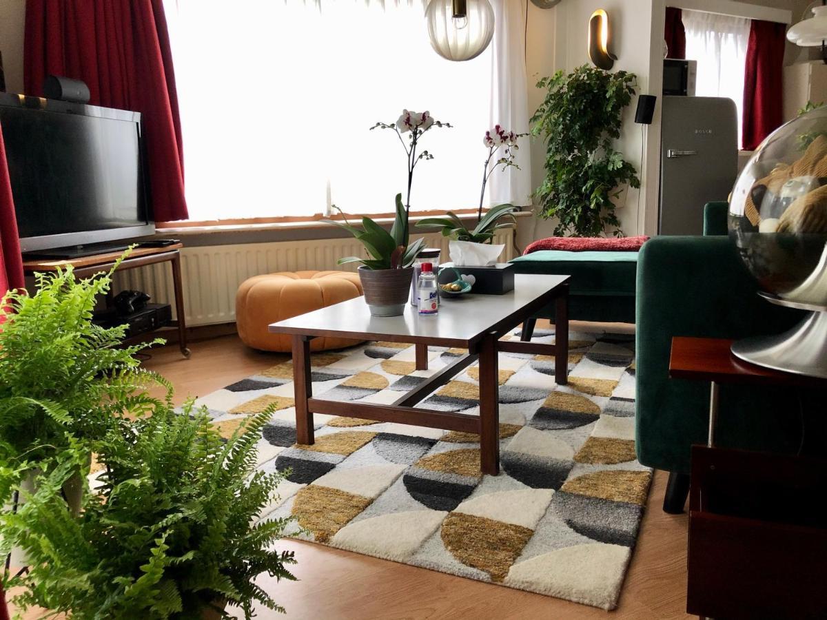 Retro Relax Resort Midden In Het Bos Op De Veluwe In พุทเทิน ภายนอก รูปภาพ