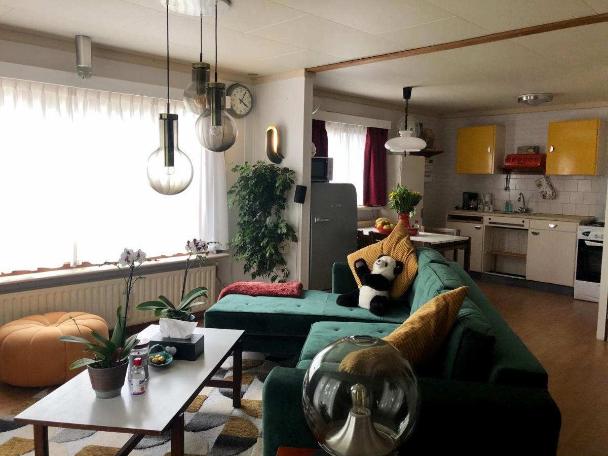 Retro Relax Resort Midden In Het Bos Op De Veluwe In พุทเทิน ภายนอก รูปภาพ