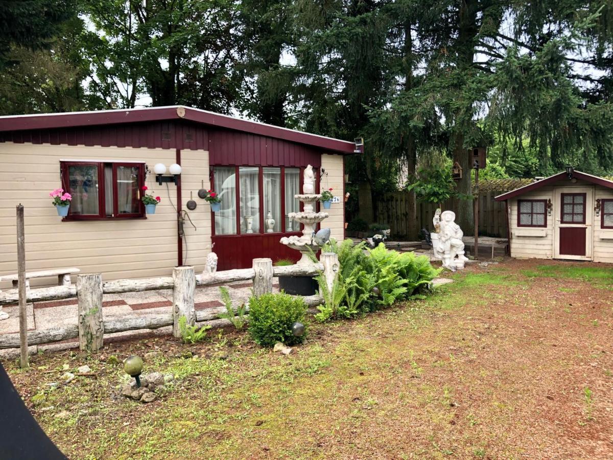 Retro Relax Resort Midden In Het Bos Op De Veluwe In พุทเทิน ภายนอก รูปภาพ